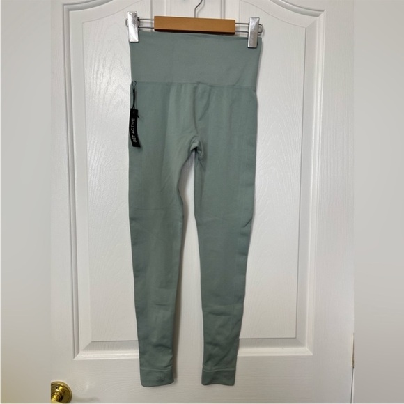 SET ACTIVE Sculptflex Seamless leggings size XS - Picture 3 of 9